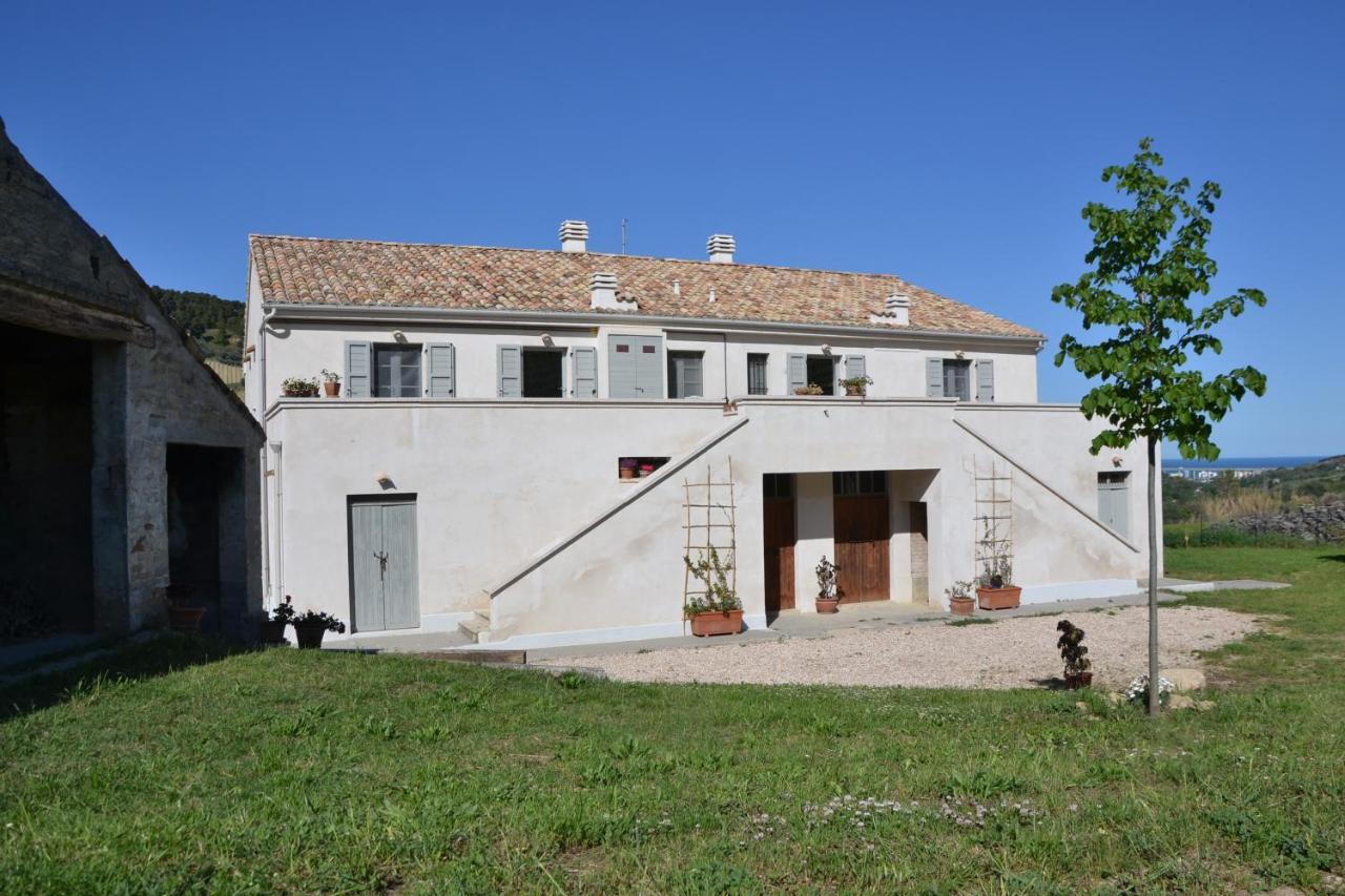 B&B Casale Fonte Vecchia Monteprandone Exterior foto